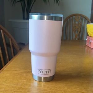 Yeti tumbler
